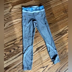 Lululemon leggings size 4